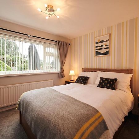 Sea Gem- Beautiful Family Home With Stunning Sea Views & Garden Tenby Zewnętrze zdjęcie