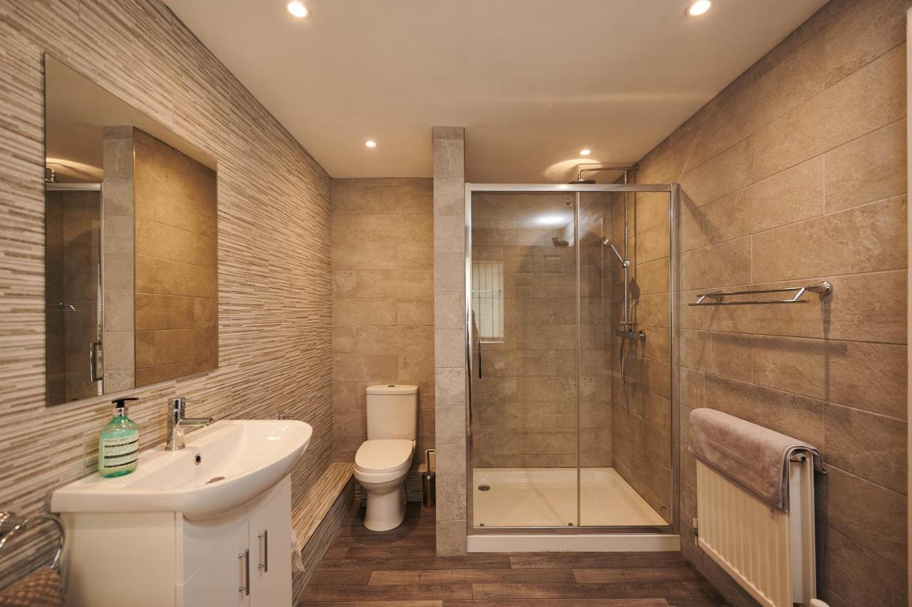 Sea Gem- Beautiful Family Home With Stunning Sea Views & Garden Tenby Zewnętrze zdjęcie