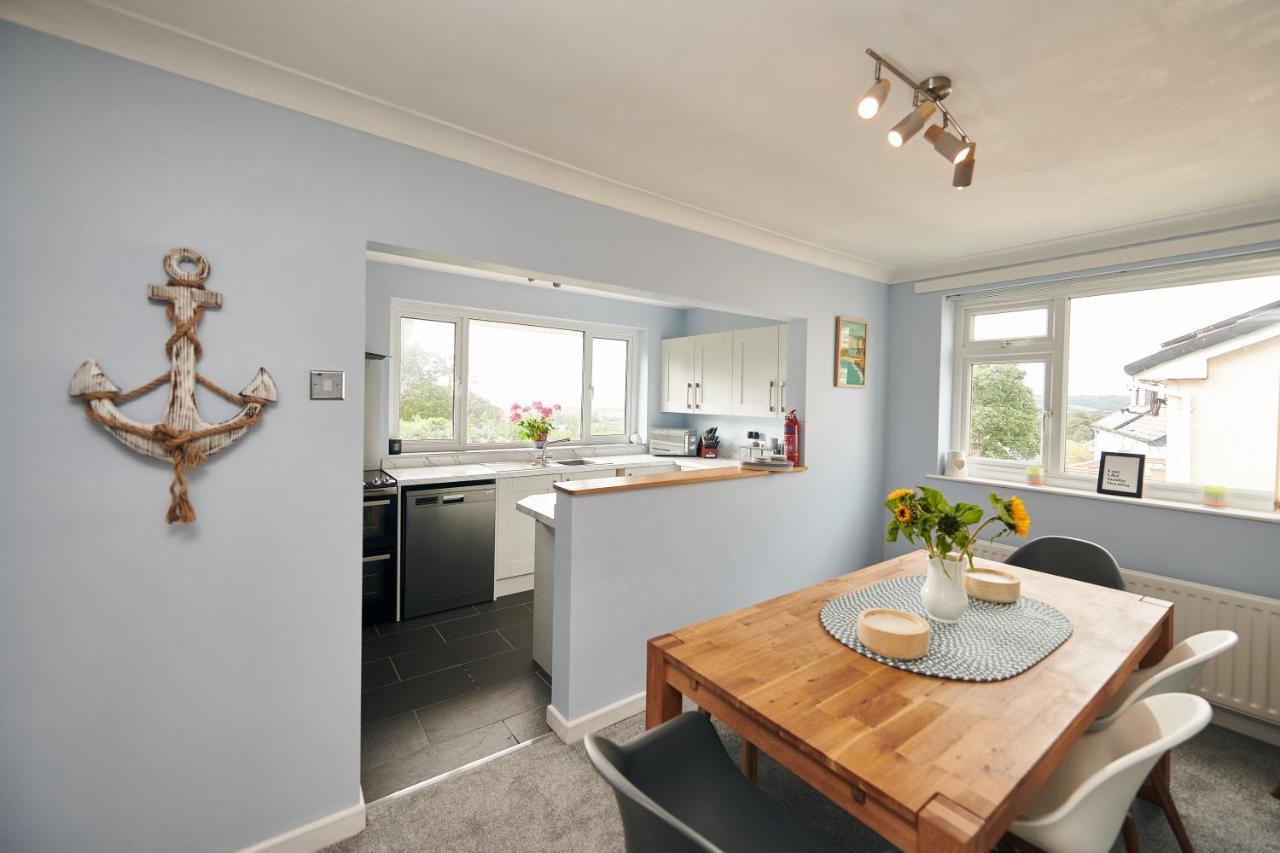 Sea Gem- Beautiful Family Home With Stunning Sea Views & Garden Tenby Zewnętrze zdjęcie