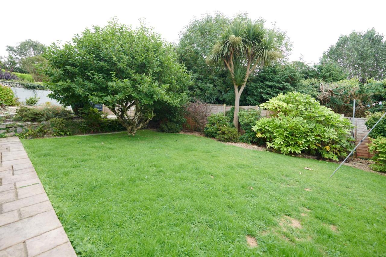 Sea Gem- Beautiful Family Home With Stunning Sea Views & Garden Tenby Zewnętrze zdjęcie